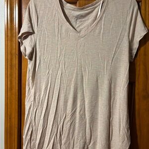 Apt. 9 Soft Beige V-Neck Short Sleeve Tee